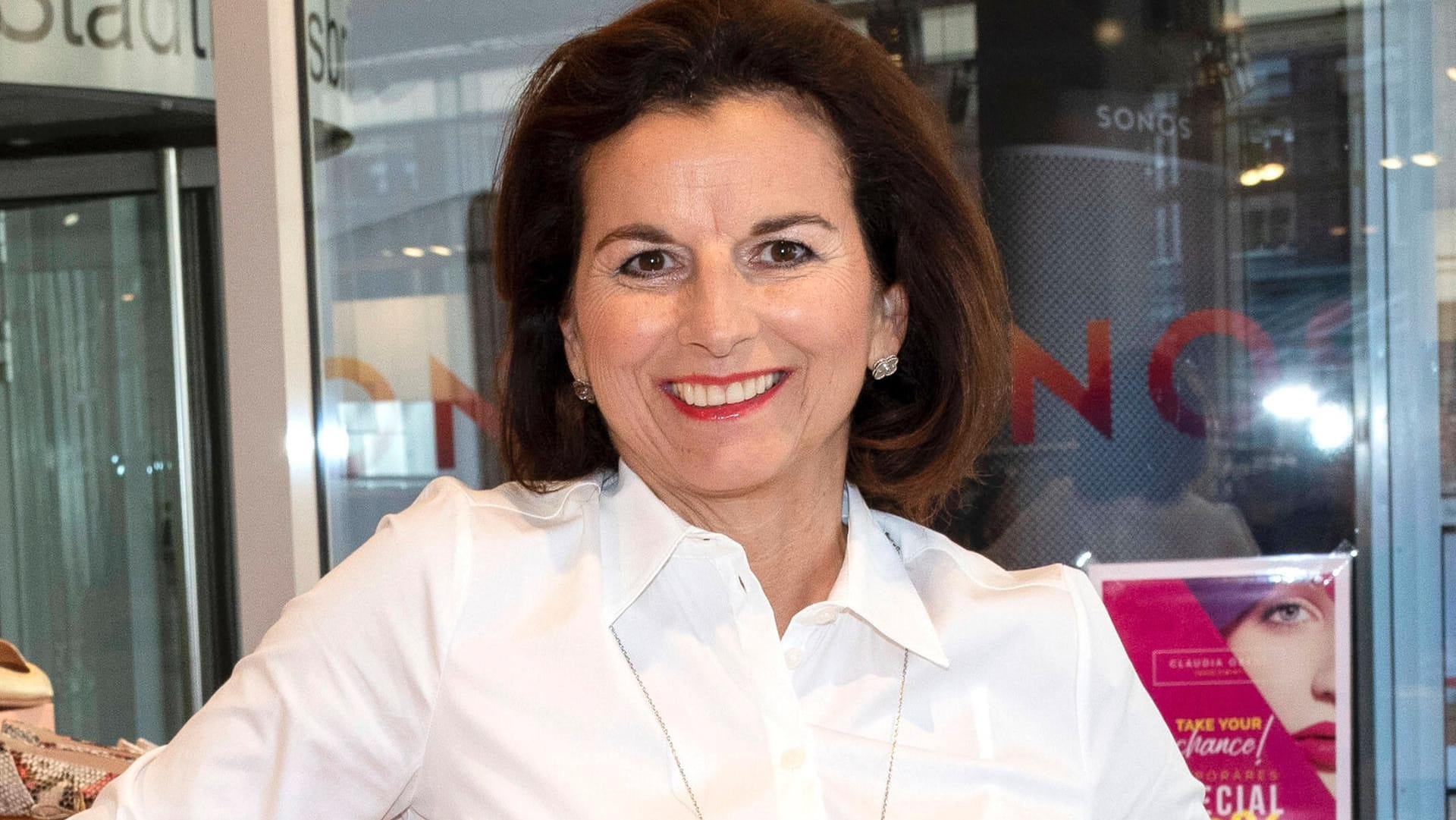 Claudia Obert: Die Luxuslady verdient ihr Geld mit der Mode.