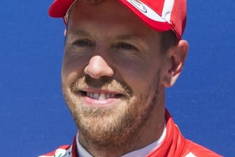 Wann ist der Vettel-Finger wieder zu sehen? Hinterherfahren passt nicht zu dem deutschen Formel-1-Piloten.