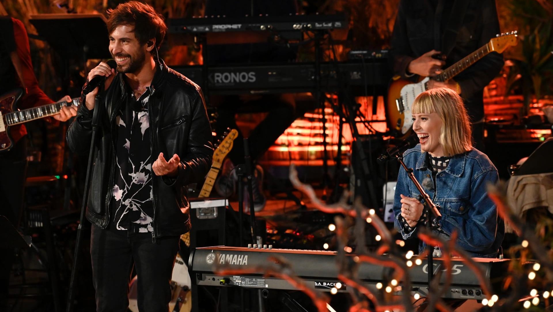 Max Giesinger und LEA: Sie performten den Song "Für immer" zusammen.