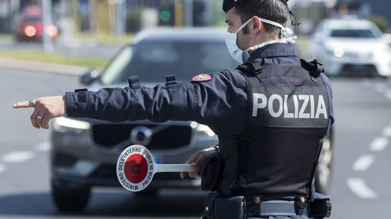 Den italienischen Polizisten ist mit der Beschlagnahmung der Aufputschmittel ein Mega-Coup gelungen.