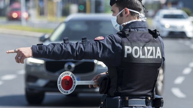 Den italienischen Polizisten ist mit der Beschlagnahmung der Aufputschmittel ein Mega-Coup gelungen. Den italienischen Polizisten ist mit der Beschlagnahmung der Aufputschmittel ein Mega-Coup gelungen.