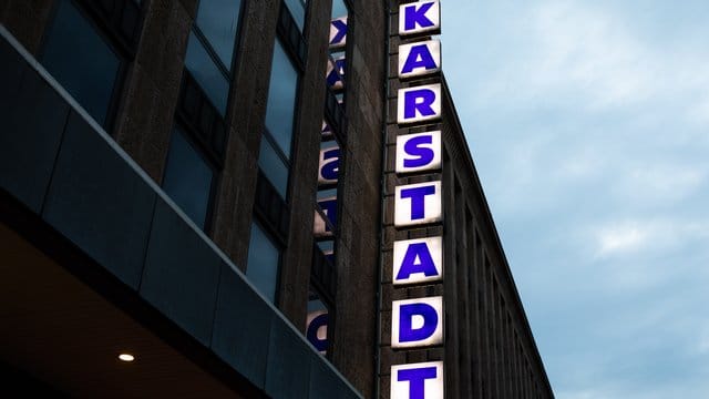 Ein Karstadt: Das Insolvenzverfahren für den Kaufhauskonzern wurde eröffnet.