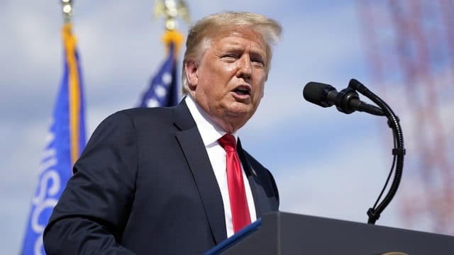 Für Trump sind regierungskritische Medien wie die "New York Times" "Fake News". Für Trump sind regierungskritische Medien wie die "New York Times" "Fake News".