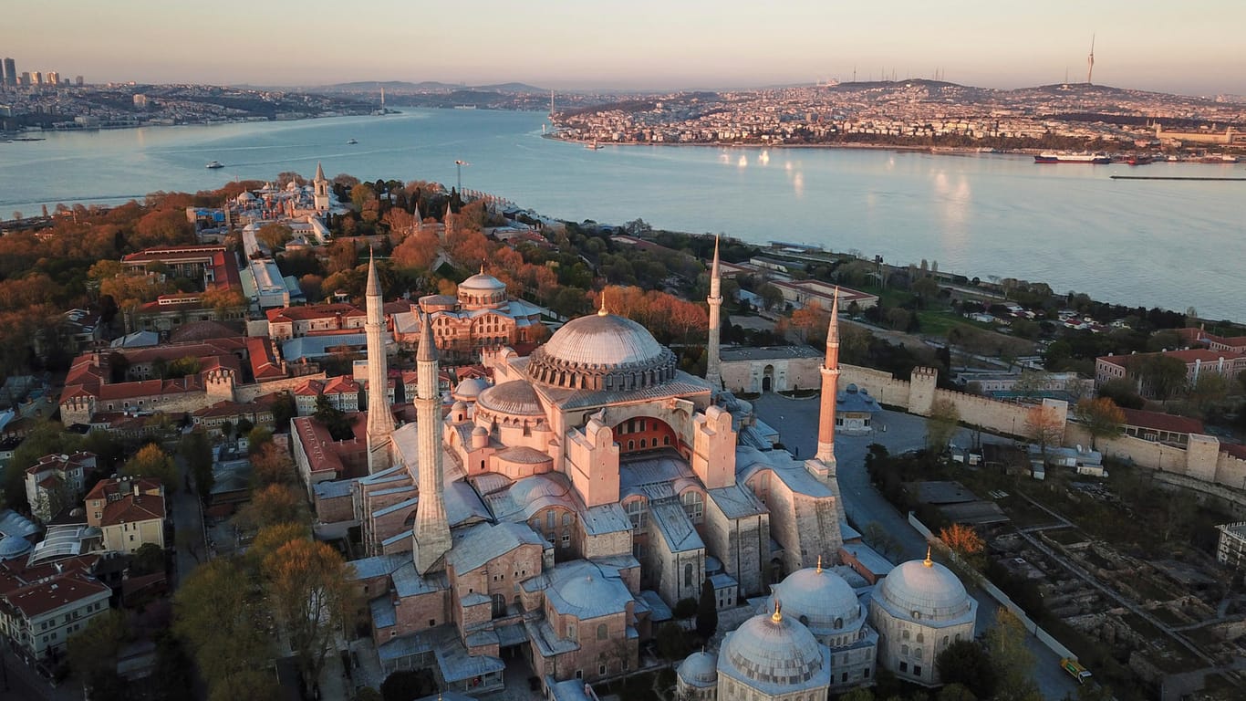 Eine Luftaufnahme der Hagia Sophia.