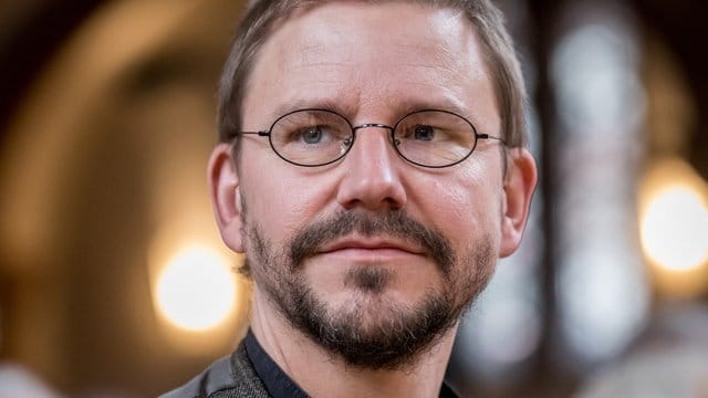 Menschenrechtsaktivist Peter Steudtner saß monatelang in der Türkei in U-Haft. Menschenrechtsaktivist Peter Steudtner saß monatelang in der Türkei in U-Haft.
