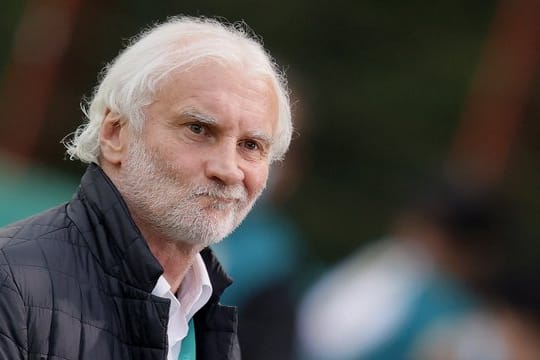 Rudi Völler hat seit 21 Jahren keinen Titel mit Bayer Leverkusen gewonnen.