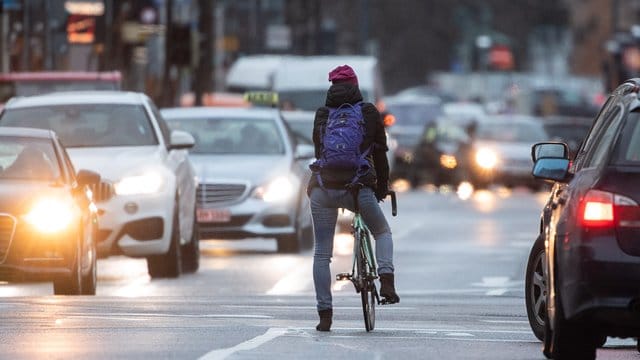 Eigentlich zielte eine Reform der Verkehrsregeln vor allem auf mehr Schutz für Radler. Eigentlich zielte eine Reform der Verkehrsregeln vor allem auf mehr Schutz für Radler.