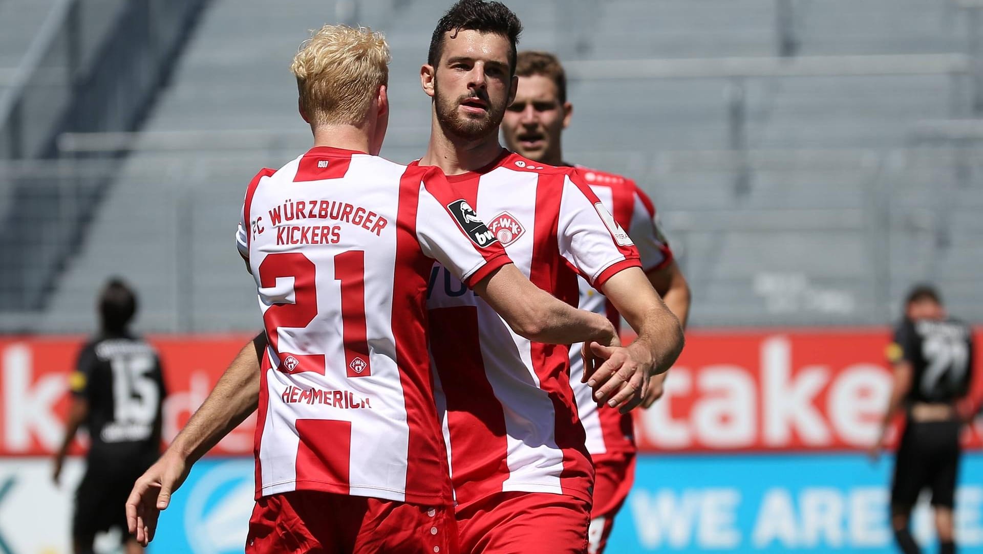 Würzburg steigt in die zweite Liga auf.