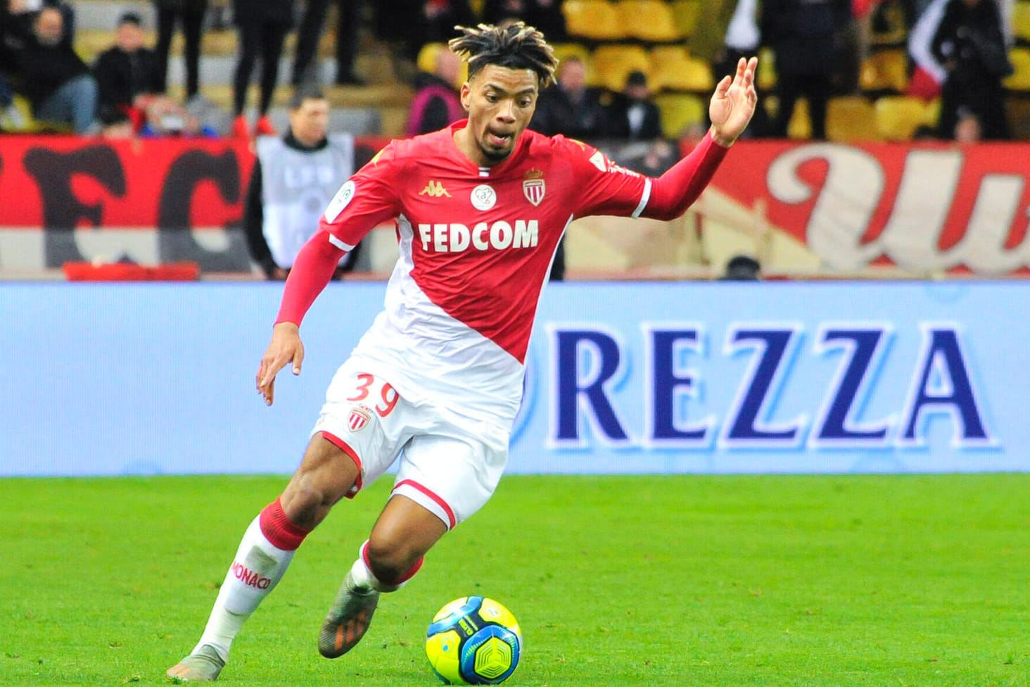 Wohl bald nicht mehr im Trikot des AS Monaco: Benjamin Henrichs steht vor der Rückkehr in die Bundesliga.