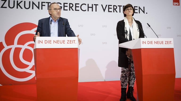 SPD-Vorsitzende Walter-Borjans (li.) und Esken: Die Partei sucht noch einen Kanzlerkandidaten.
