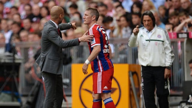 Konnten nicht gut miteinanender beim FC Bayern: Ex-Trainer Pep Guardiola (l) und Ex-Teamarzt Hans-Wilhelm Müller-Wohlfahrt. Konnten nicht gut miteinanender beim FC Bayern: Ex-Trainer Pep Guardiola (l) und Ex-Teamarzt Hans-Wilhelm Müller-Wohlfahrt.