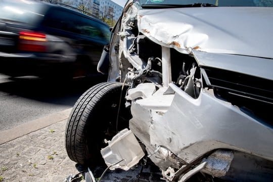Wer durch einen Verkehrsunfall beeinträchtigt ist, kann einen Haushaltsführungsschaden verlangen.