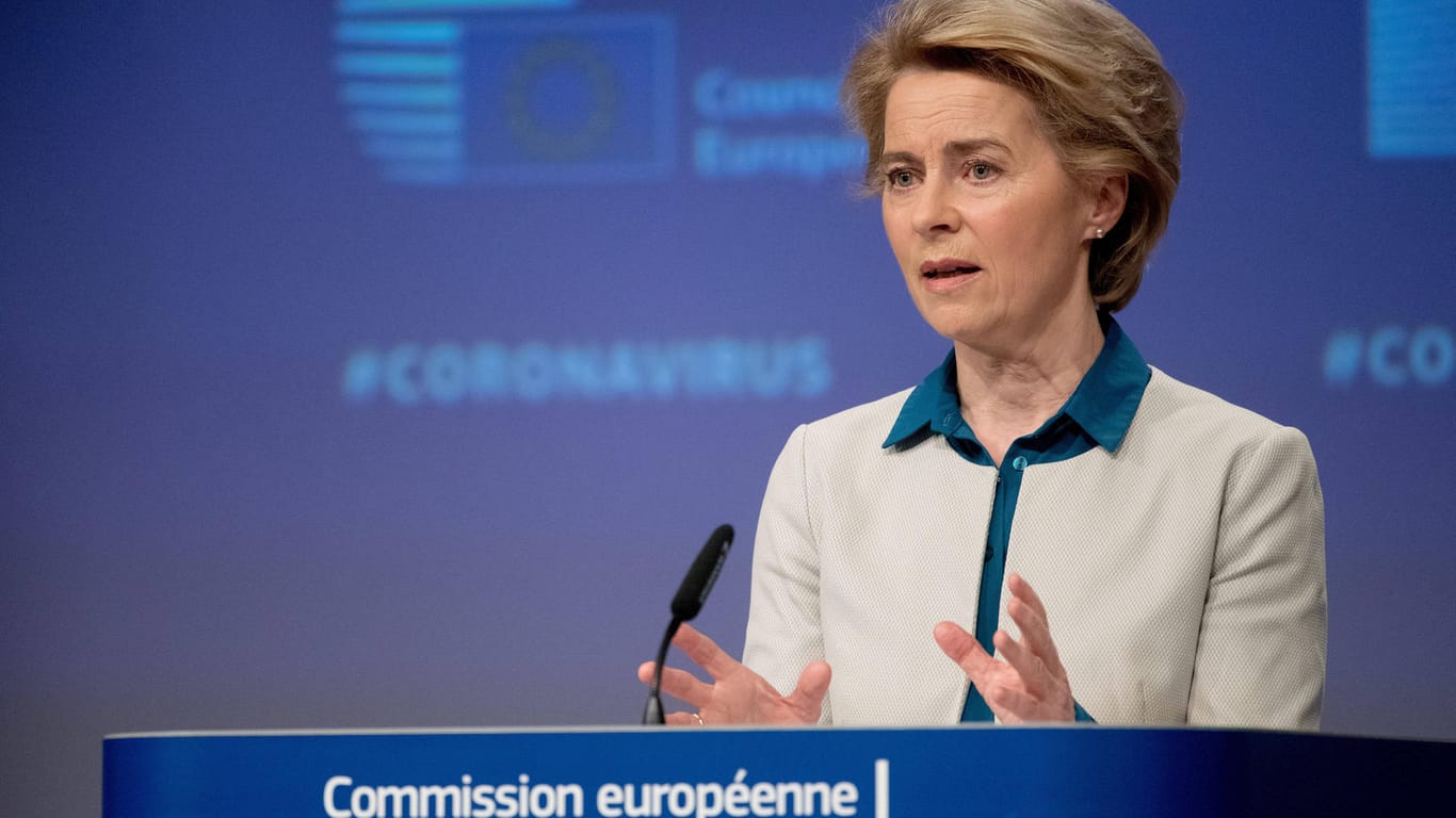 Ursula von der Leyen: Die EU-Kommissionschefin wird kritisiert, weil sie das Neutralitätsgebot missachtet haben soll.
