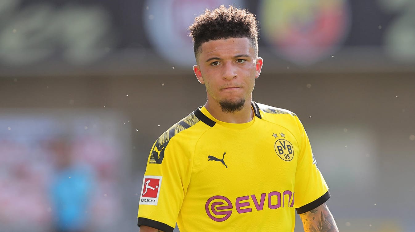Jadon Sancho: Der BVB-Star könnte offenbar für eine Summe von 120 Millionen zu Manchester United wechseln. Jadon Sancho: Der BVB-Star könnte offenbar für eine Summe von 120 Millionen zu Manchester United wechseln.