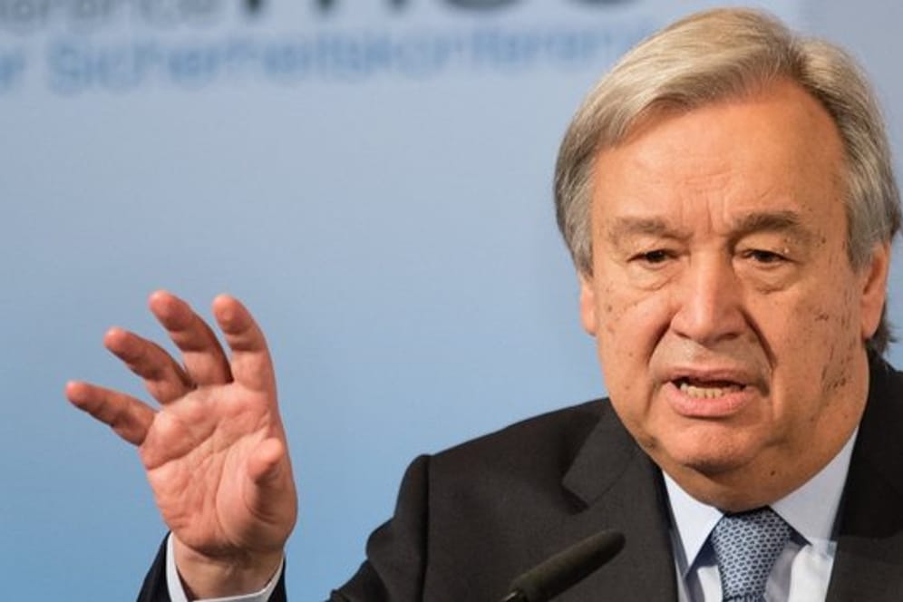 UN-Generalsekretär Antonio Guterres hat angesichts der Corona-Krise mehr internationale Zusammenarbeit gegen Pandemien angemahnt.