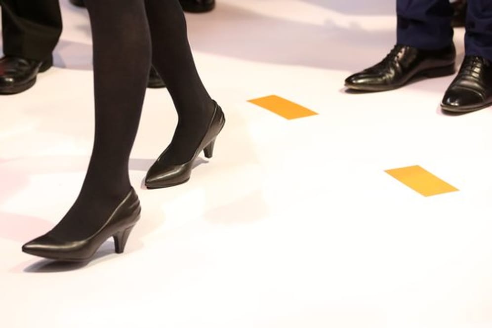 Eine endgültige Entscheidung über die Frauenquote treffen die 1001 Delegierten des CDU-Wahlparteitags Anfang Dezember in Stuttgart.