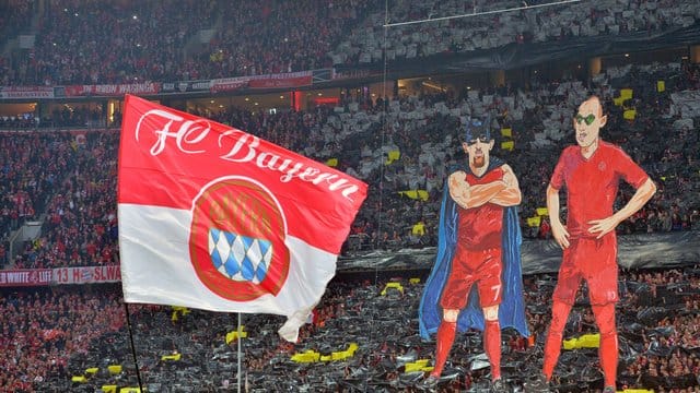 Streitfall vor Gericht: Die Karrikaturen von Franck Ribéry (l) und Arjen Robben aus dem Jahr 2015. Streitfall vor Gericht: Die Karrikaturen von Franck Ribéry (l) und Arjen Robben aus dem Jahr 2015.