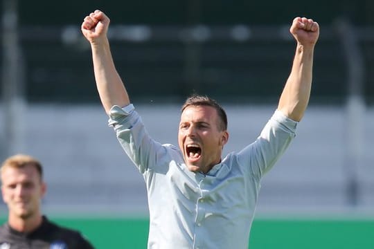 Ist nun auch offiziell Chef-Coach vom KSC: Christian Eichner.