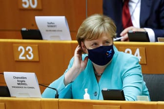 Brüssel: Angela Merkel im Europäischen Parlament.