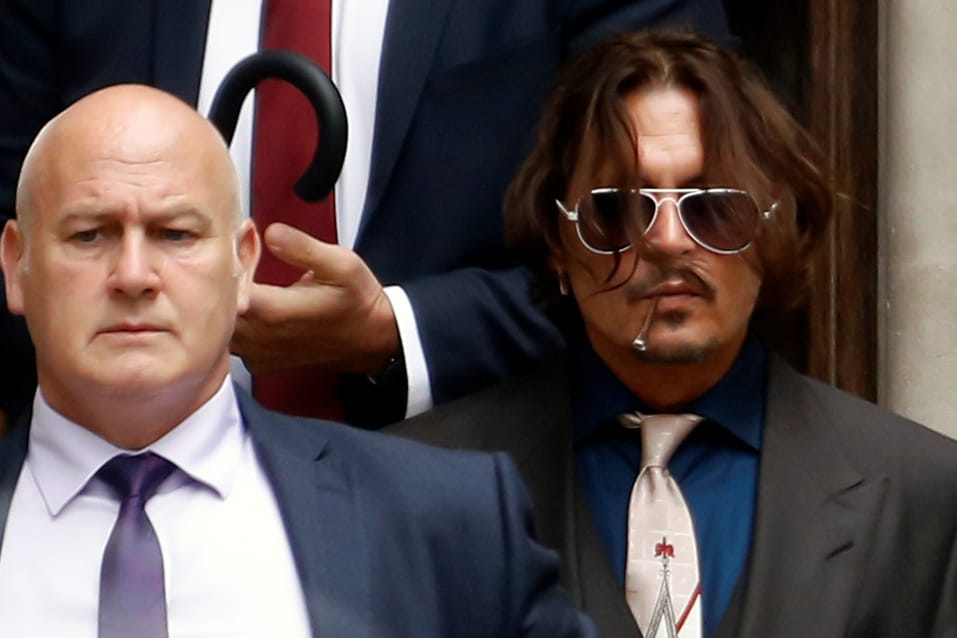 Johnny Depp: Hier verlässt der Schauspieler den High Court in London.