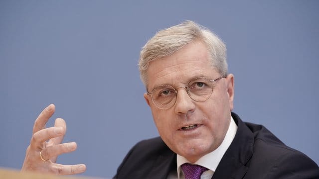Norbert Röttgen: "Ich glaube, dass der Kompromiss auch auf dem Parteitag breit getragen wird. Norbert Röttgen: "Ich glaube, dass der Kompromiss auch auf dem Parteitag breit getragen wird.