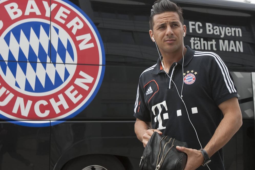 Claudio Pizarro: Der langjährige Stürmer kann sich eine Aufgabe beim FC Bayern vorstellen.