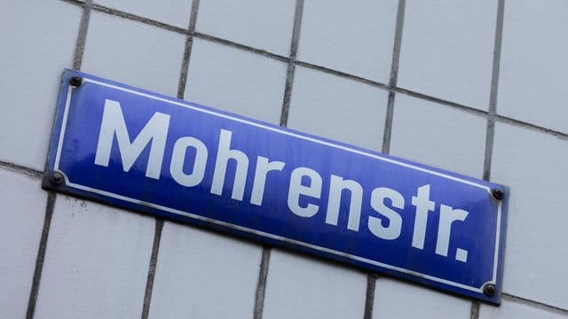 Das Schild der Mohrenstraße in Köln: Über den Namen wird nun auch in Köln diskutiert.