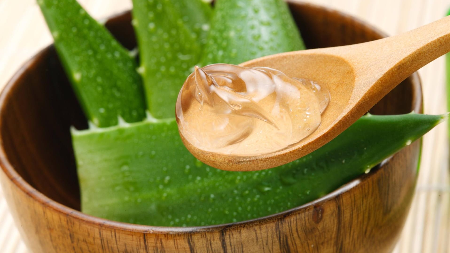 Aloe Vera Gel: Das Pflegeprodukt kann vielseitig angewendet werden.