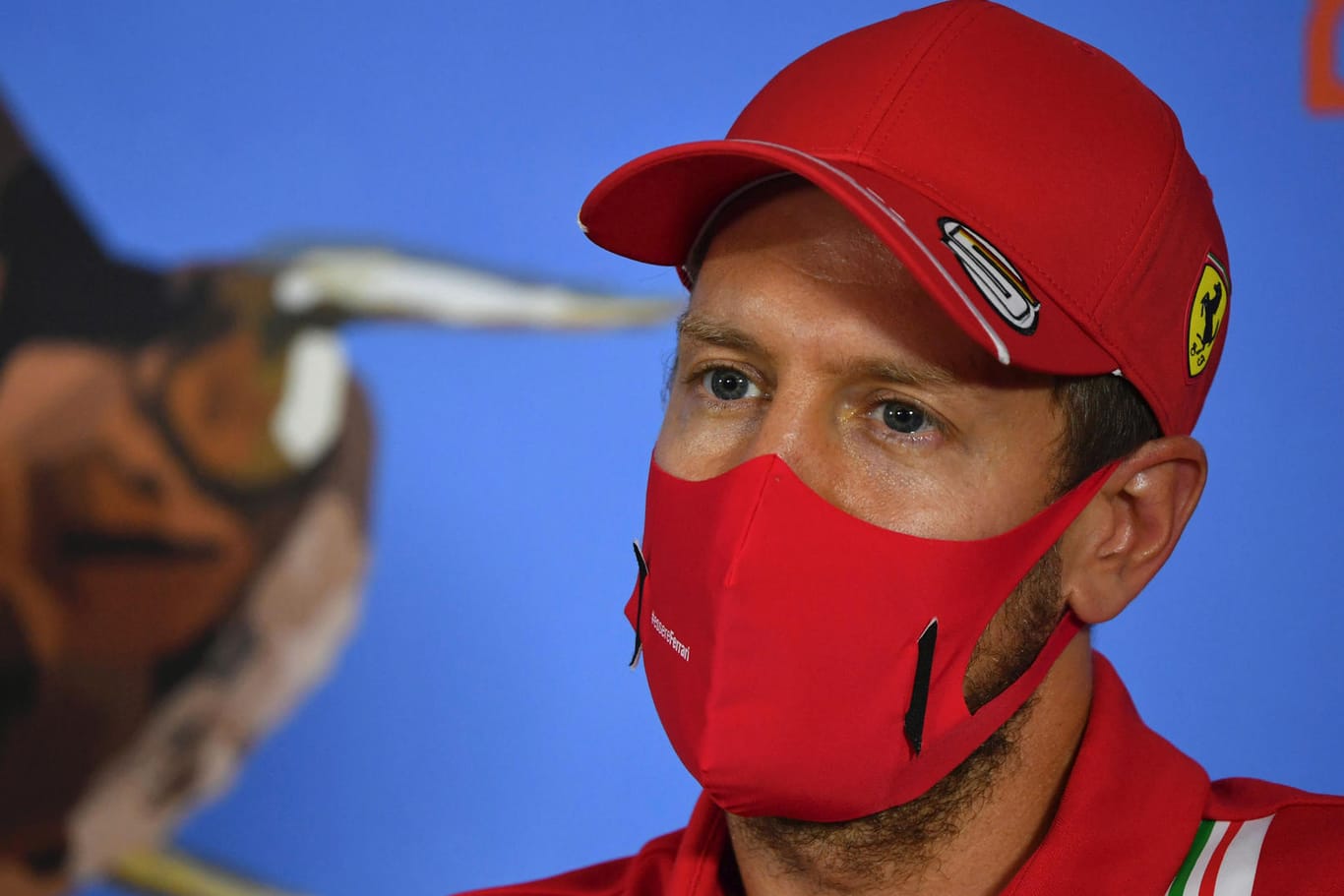 Sebastian Vettel bei einem Pressetermin in Österreich: Der Ferrari-Pilot steht unter Druck.