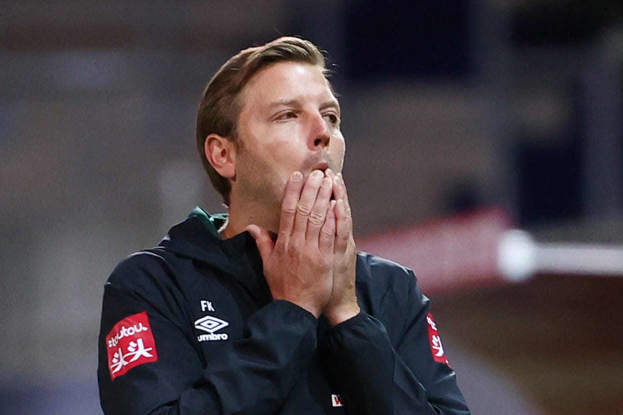 Musste lange bangen: Mit einem 2:2 gelang es Florian Kohfeldt und Werder Bremen, den ersten Abstieg aus der Bundesliga seit 40 Jahren zu verhindern.