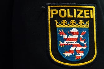 Schwerwiegender Verdacht: Rechtes Netzwerk in hessischer Polizei?.