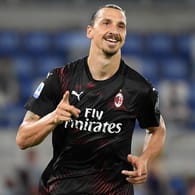 Zlatan Ibrahimovic im Spiel gegen Lazio Rom: Die Zukunft des Schweden bei AC Milan ist noch unklar.