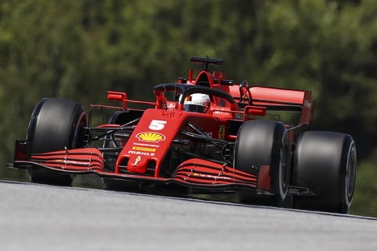 Ferrari-Pilot Sebastian Vettel beim Training in Spielberg.