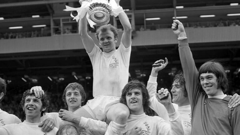 Mannschaft von Leeds United 1972: Jack Charlton war Abwehrspieler bei dem Club, später wurde er Trainer der irischen Nationalmannschaft.