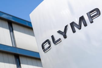 Olymp-Zentrale in Bietigheim-Bissingen: Der Hemdenhersteller musste wegen Corona zusätzliche Lager anmieten.