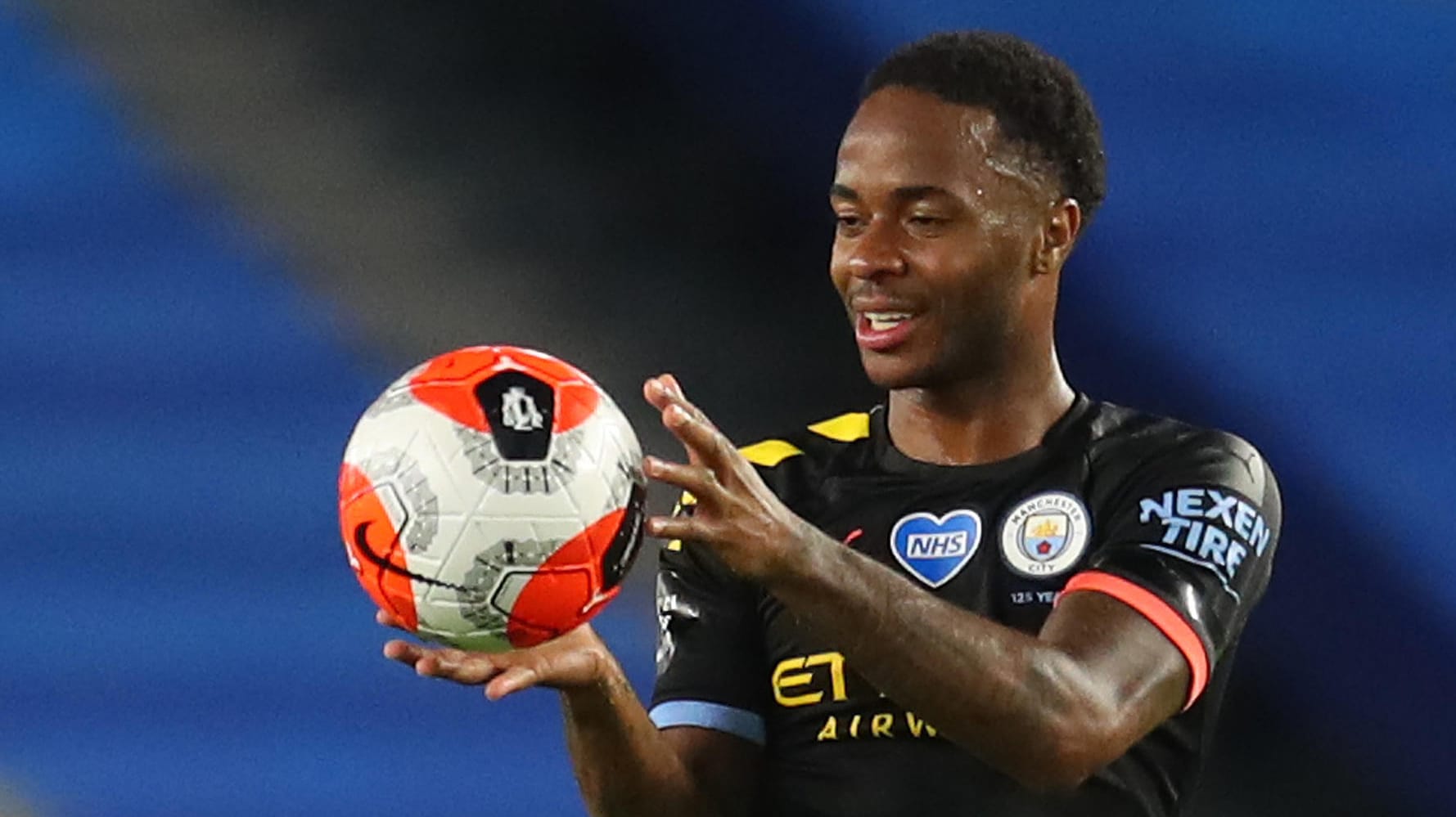 Raheem Sterling: Der Superstar von Manchester City darf auch in der kommenden Champions-League-Saison zaubern.