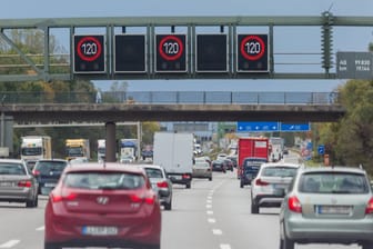 Tempo 120 auf der Autobahn: Die Linke plädiert für ein solches generelles Geschwindigkeitslimit.