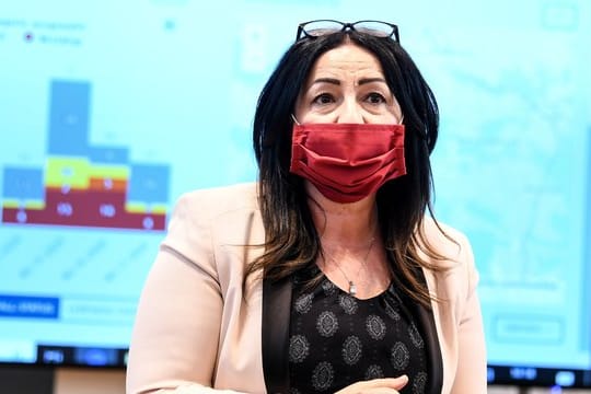 Dilek Kalayci (SPD), Senatorin für Gesundheit, Pflege und Gleichstellung in Berlin: Zu der neuen Idee im Umgang mit Corona-Hotspots hat sie eine klare Meinung.