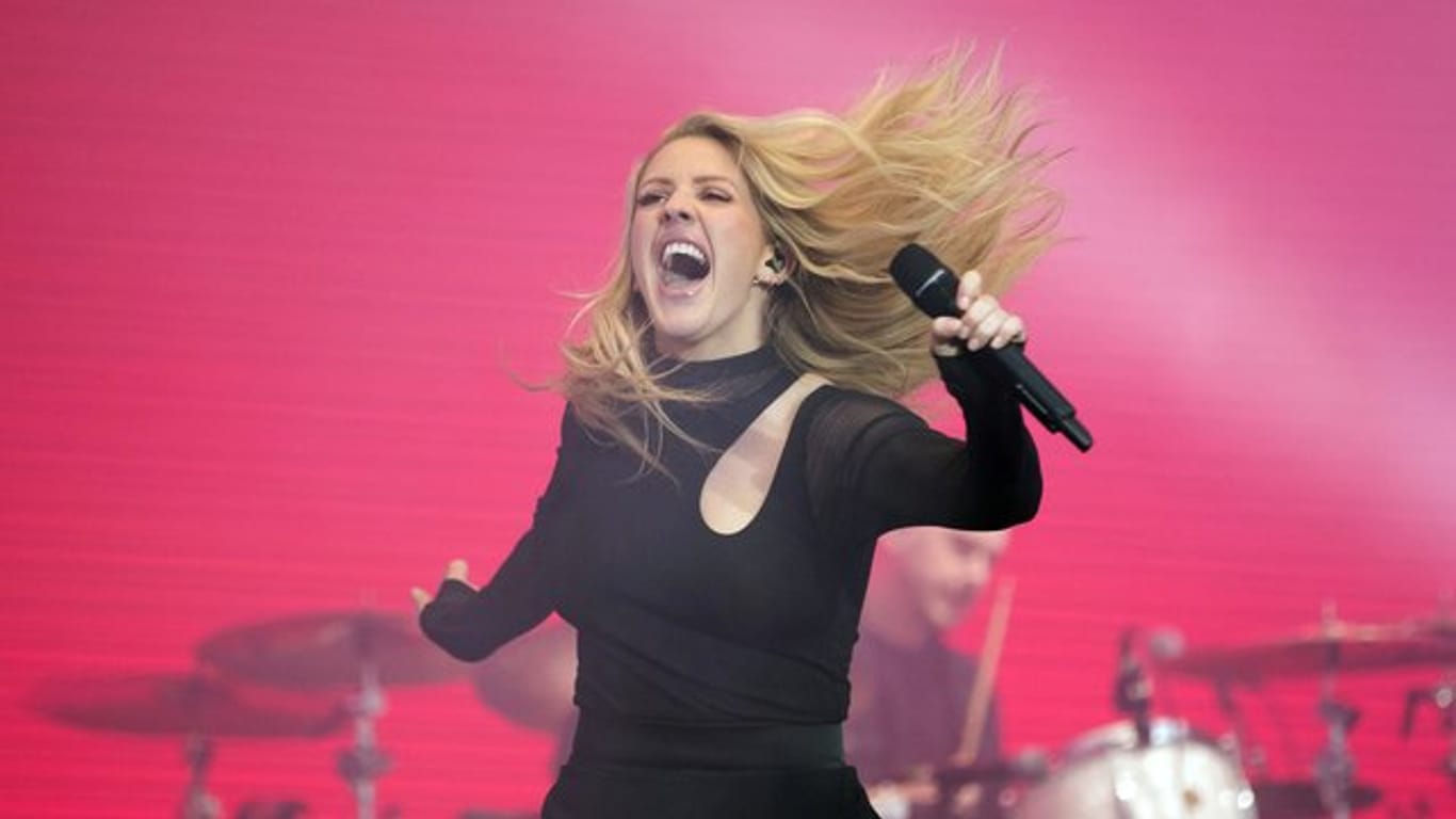 Die britische Sängerin Ellie Goulding beim V Festival in Weston Park 2017.
