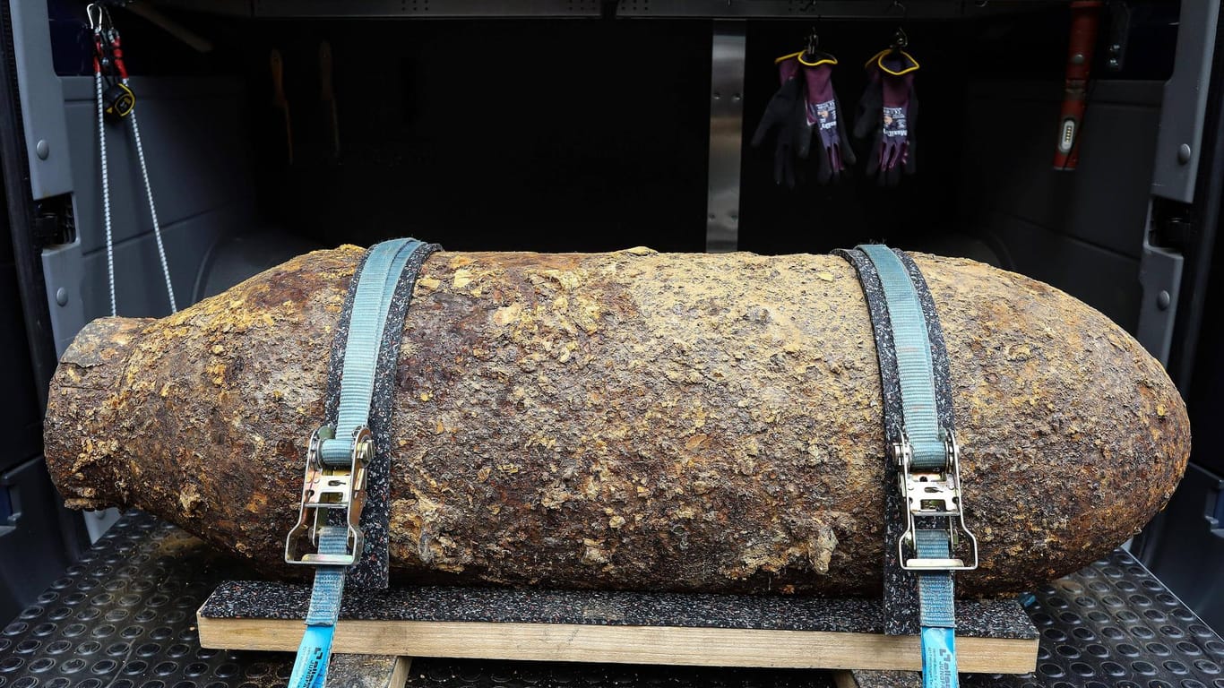 Eine Bombe aus dem Zweiten Weltkrieg (Symbolbild): In Köln-Zollstock ist ein ähnliches Exemplar gefunden worden.