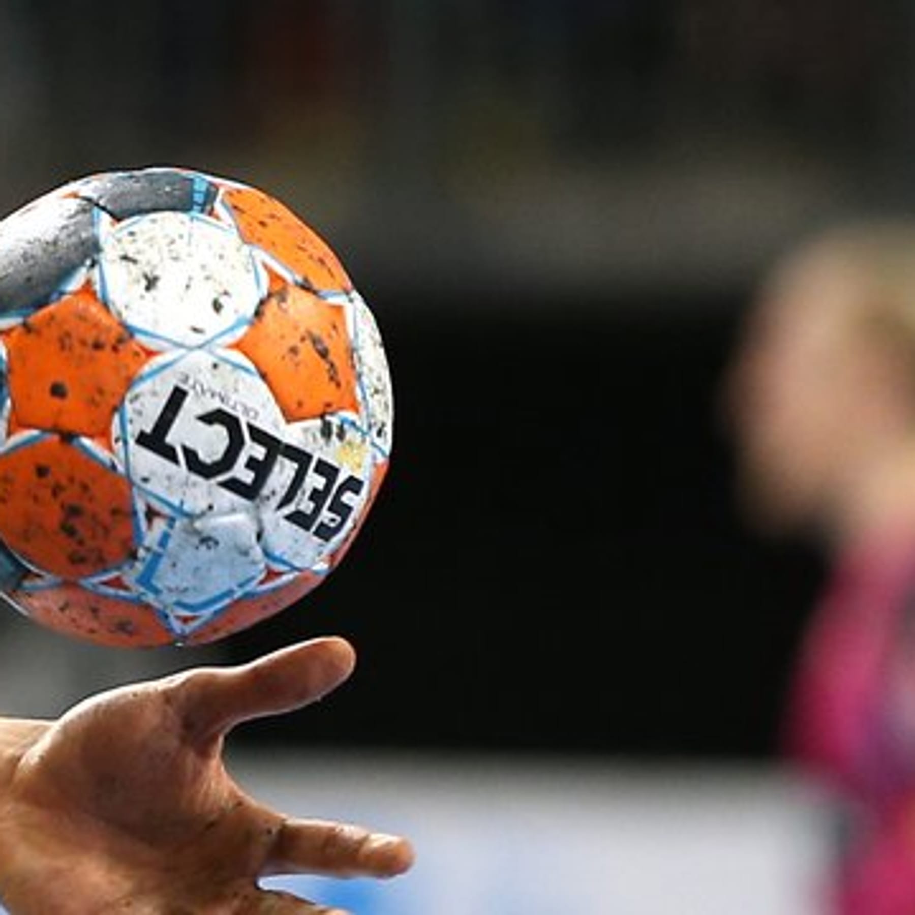 Zwei Monate vor dem Start Noch kein deutscher TV-Sender für Handball- Champions-League