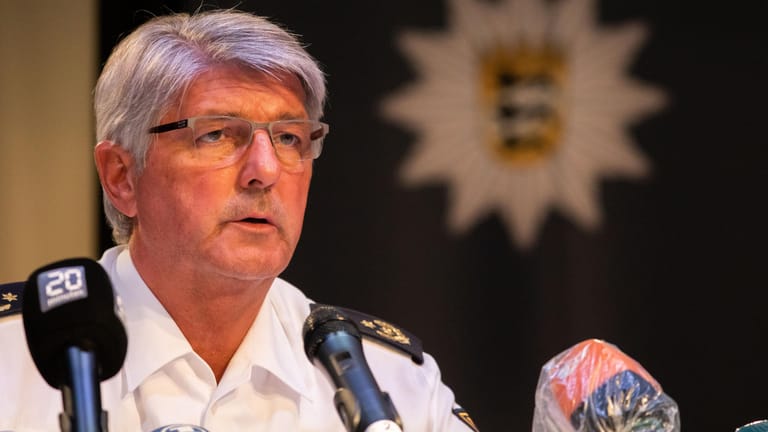 Der Offenburger Polizeipräsident Reinhard Renter: Die Polizei ändert nun ihre Suchstrategie nach dem flüchtigen Yves R.