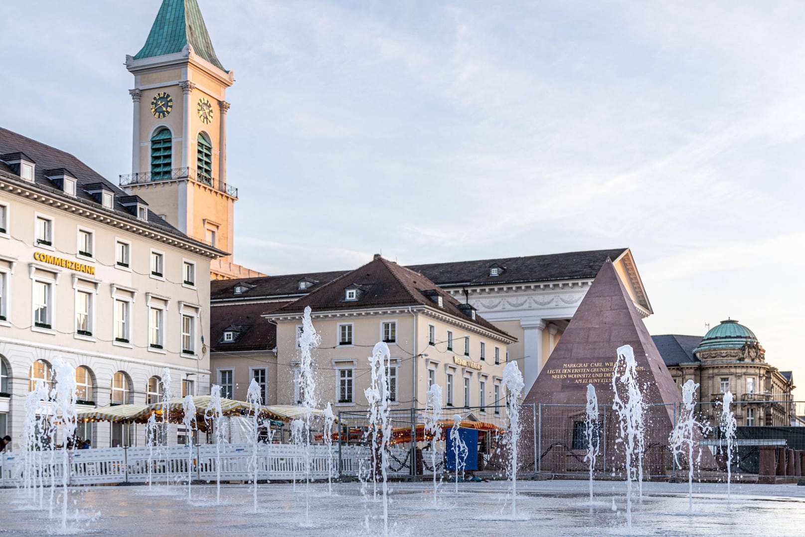 Der neu gestaltete Marktplatz in Karlsruhe: Auf ihm soll ein neuer Markt entstehen.