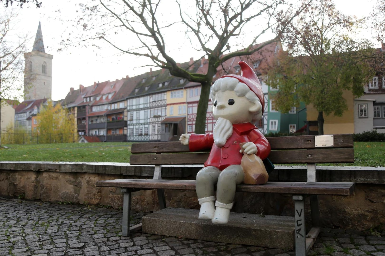 Statue des Sandmännchen: Die Figur ist erneut demoliert worden.