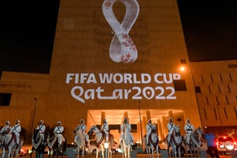 Die WM 2022 in Katar: Die Fifa gab am Mittwoch den genauen Rahmenterminkalender bekannt.