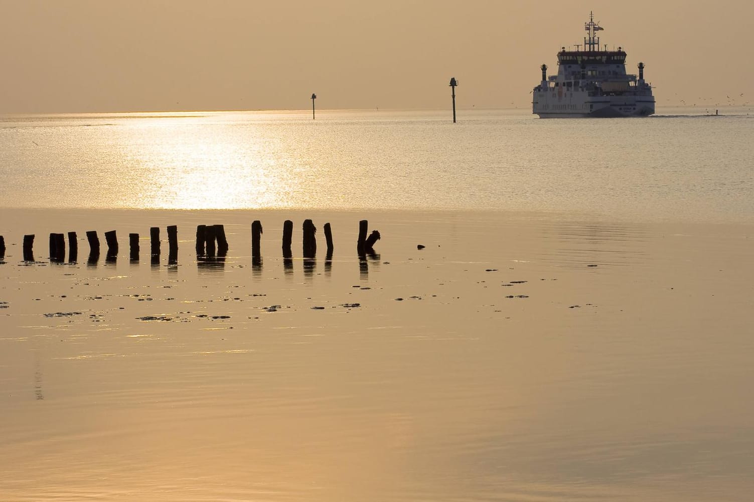 Ameland bei Abendsonne: Von dem 14-jährigen vermissten Mädchen fehlt weiter jede Spur.