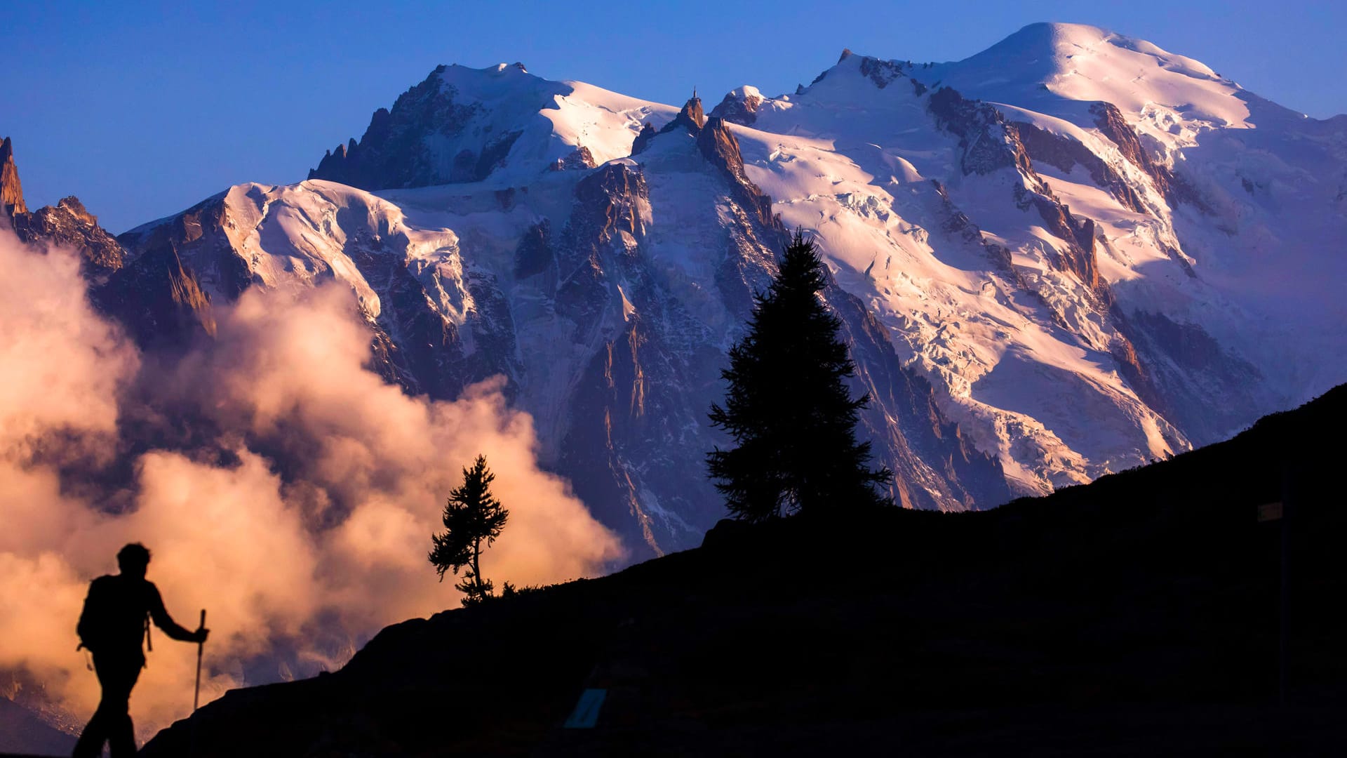 Die Aiguilles Rouges in Frankreich: Eine beliebte Bergkette in den nördlichen Alpen. Die Aiguilles Rouges in Frankreich: Eine beliebte Bergkette in den nördlichen Alpen.