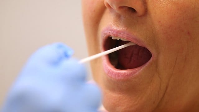 In Deutschland ist die Marke von 200. In Deutschland ist die Marke von 200.