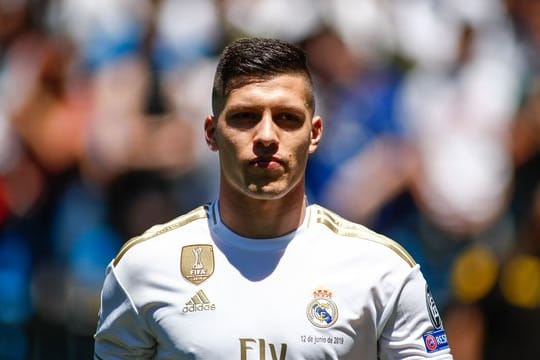 Der serbische Stürmer Luka Jovic soll das Interesse von Hertha BSC geweckt haben.