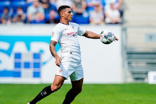 Der FC Bayern München soll Interesse an Abwehrspieler Diego Carlos vom FC Sevilla haben.